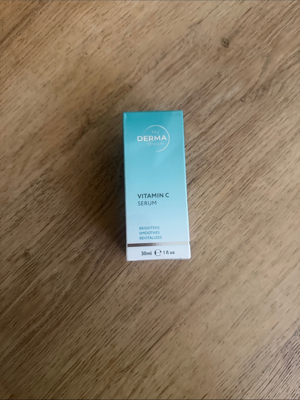 Vitamin C Serum - Turquoise & White